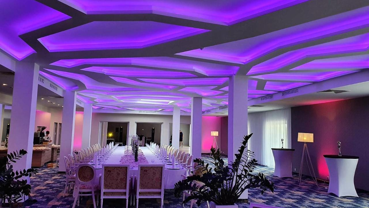 Green Garden Hotel Raszyn Εξωτερικό φωτογραφία
