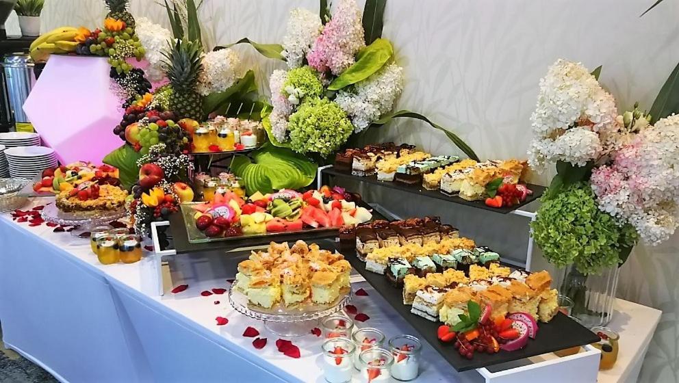 Green Garden Hotel Raszyn Εξωτερικό φωτογραφία