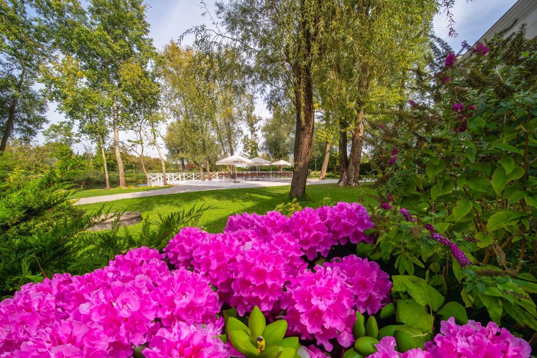 Green Garden Hotel Raszyn Εξωτερικό φωτογραφία