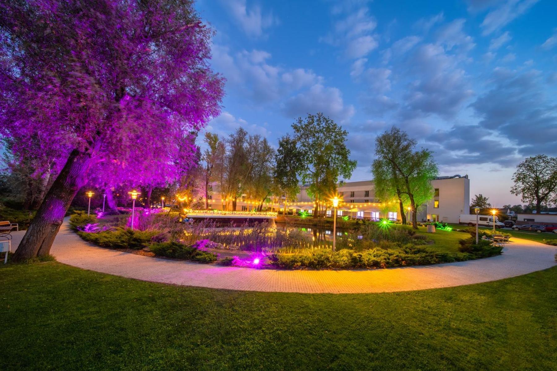 Green Garden Hotel Raszyn Εξωτερικό φωτογραφία